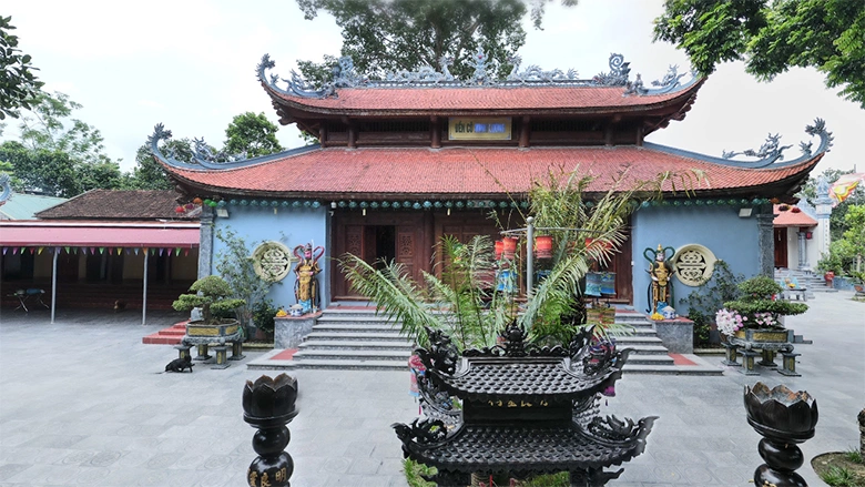 Den Minh Luong