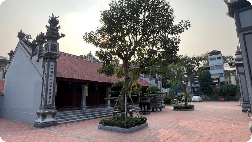 Chua Thanh Nhan Dong Da