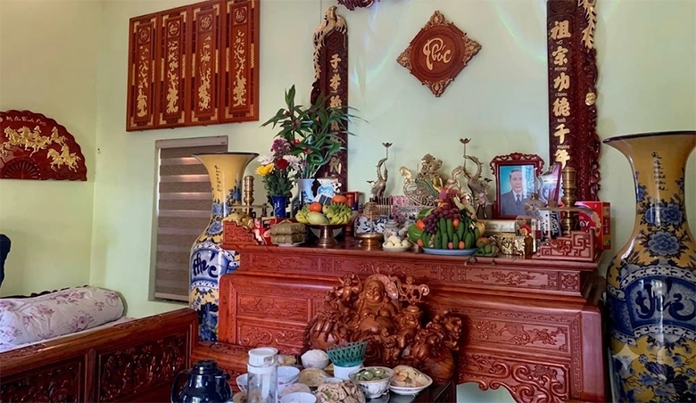 phong thuy ban tho cho Nha cap 4
